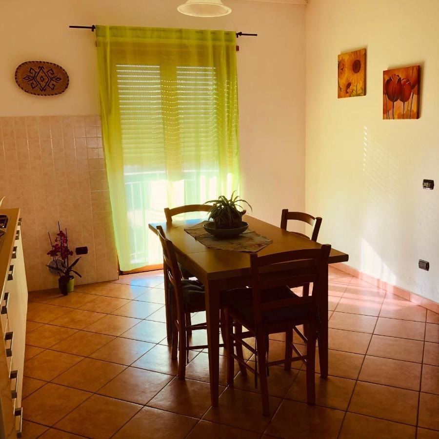 Appartamento In Centro Tortolì Εξωτερικό φωτογραφία